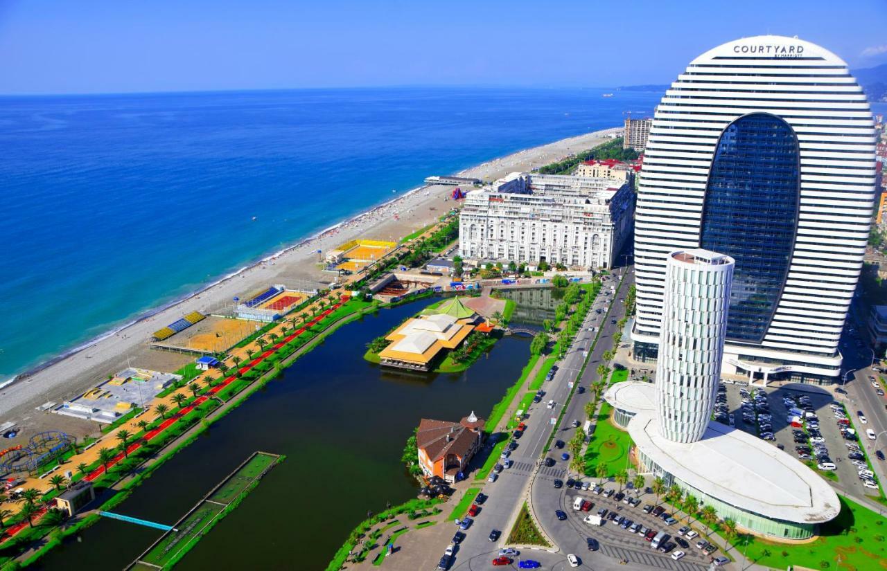 Апарт отель Комплекс Sea View From The Батуми Экстерьер фото